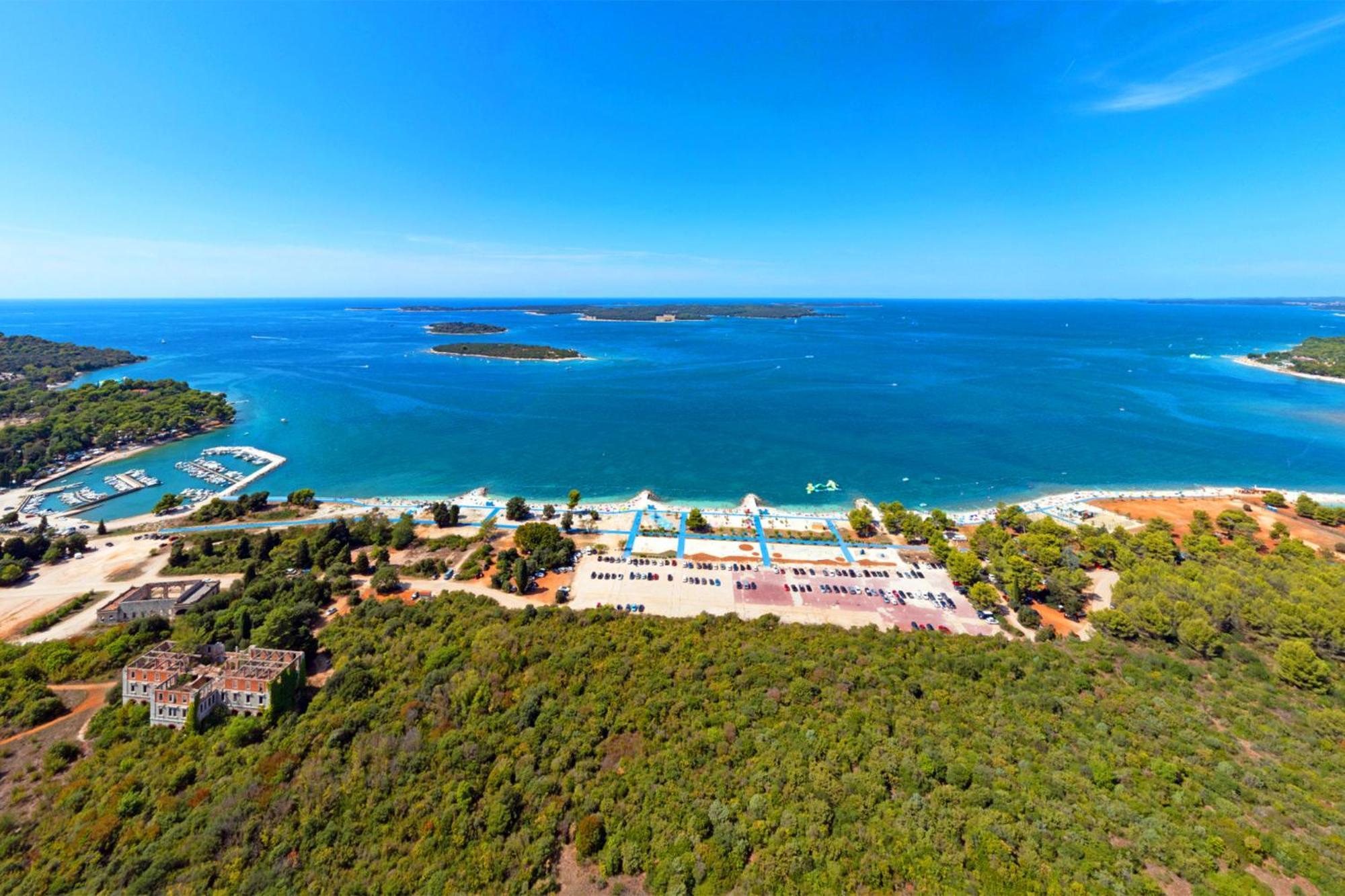 For Families And Couples In Pula, Stinjan Apartament